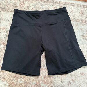 Black Women's Active Bike Shorts with Side Pocket